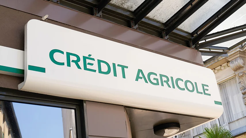 Crédit Agricole expands AI agents, Santander reports lower model costs, Google Cloud outage hits banks